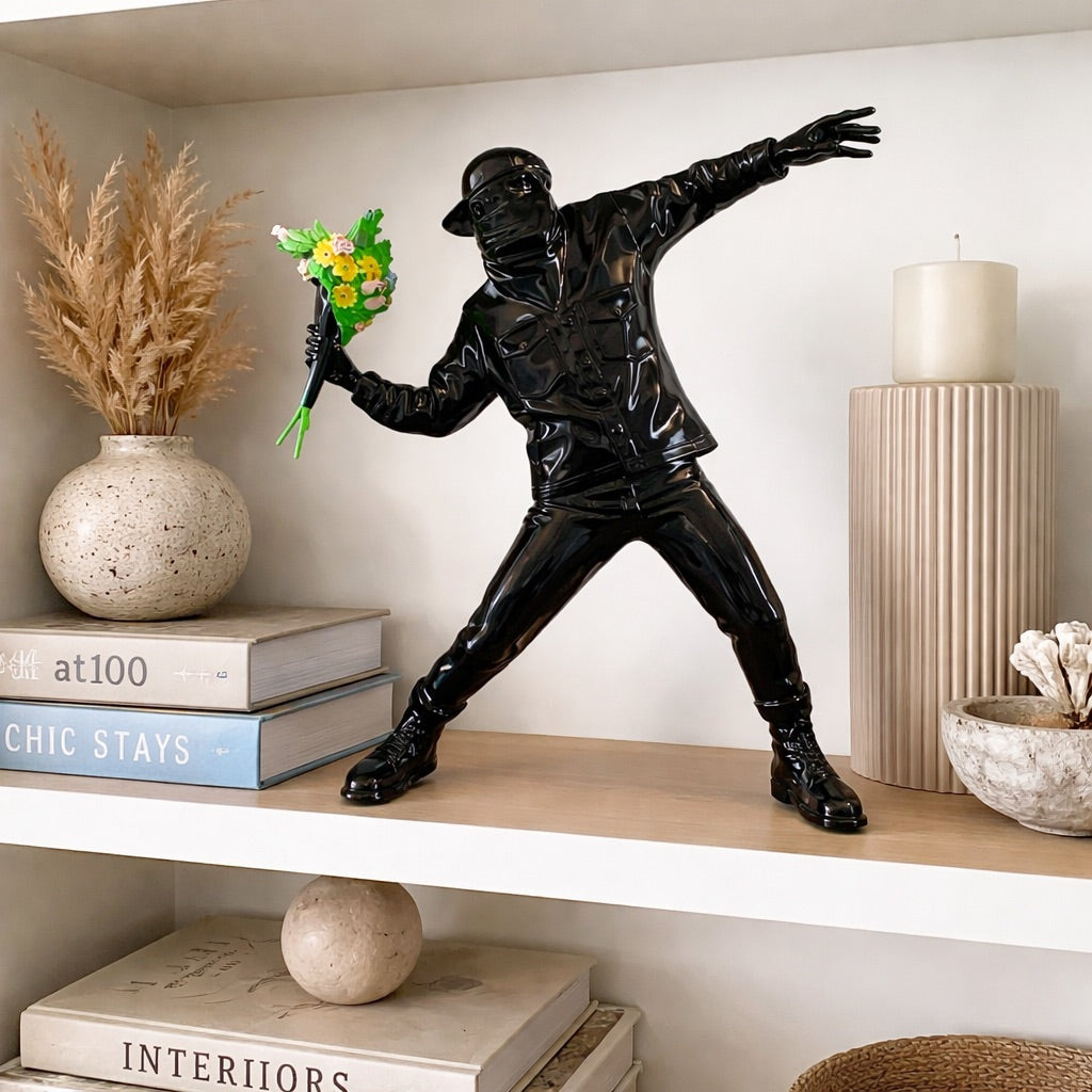 Statue Banksy