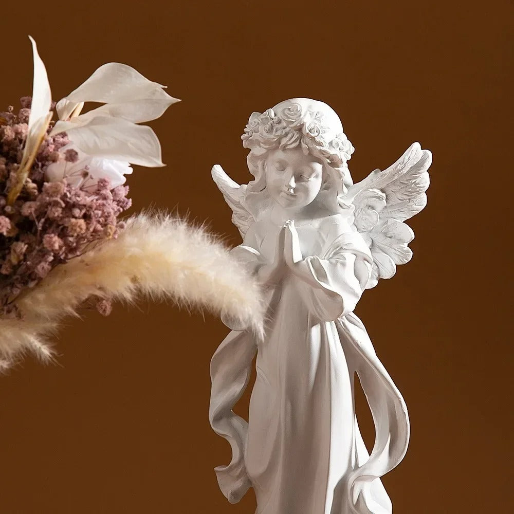 Statue Ange Avec Des Ailes