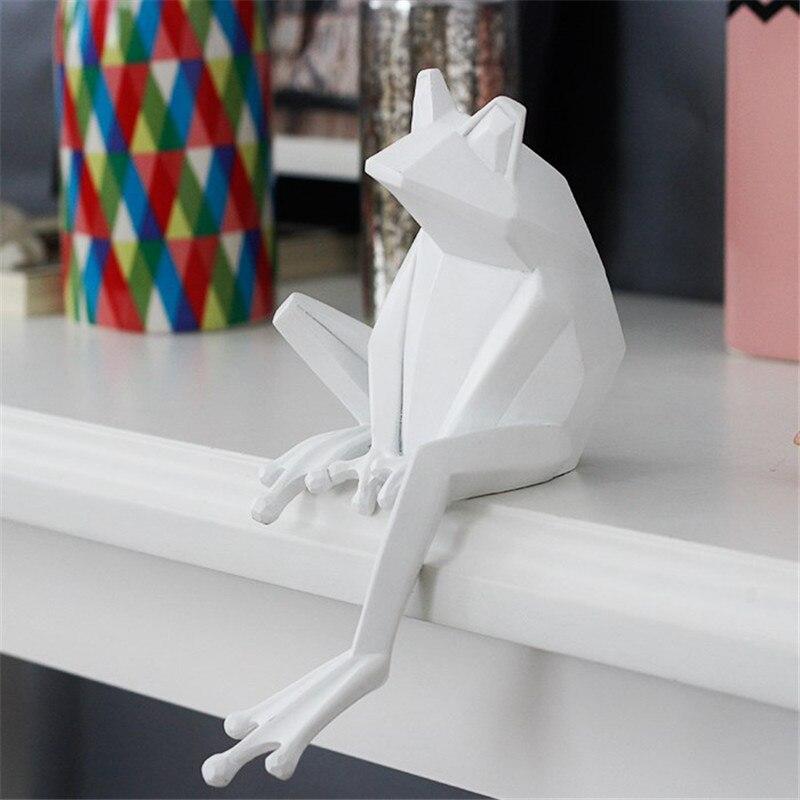 Statue Grenouille Design Blanche